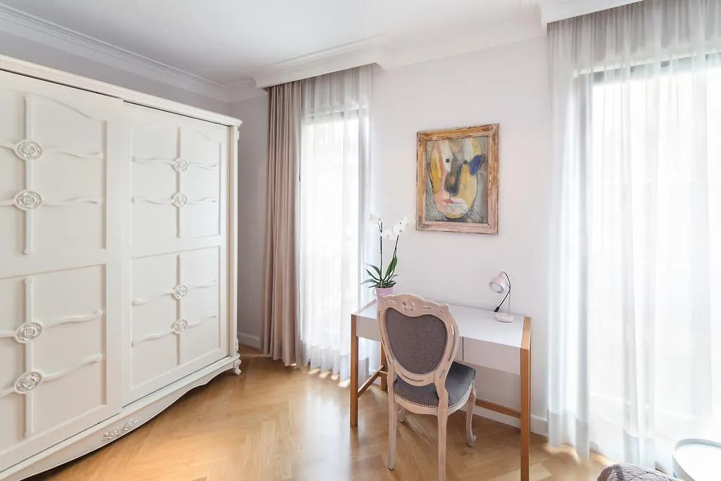 Jovi Apartments سوبوت